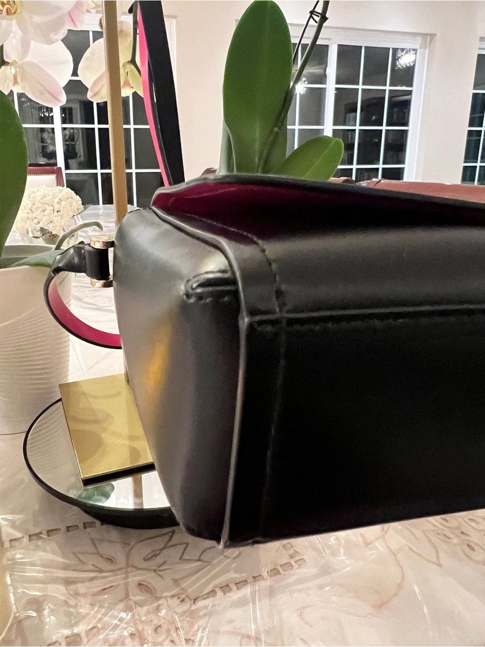 Kate Spade New York Black Leather Flap Crossbody Bag Pink Interior Gold Hardware - Picture 10 of 10